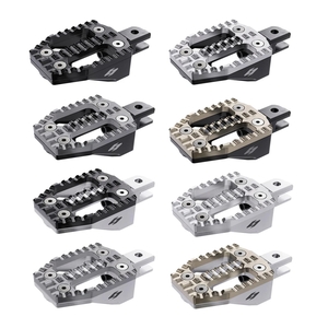 EXO ドライバーフットペグ