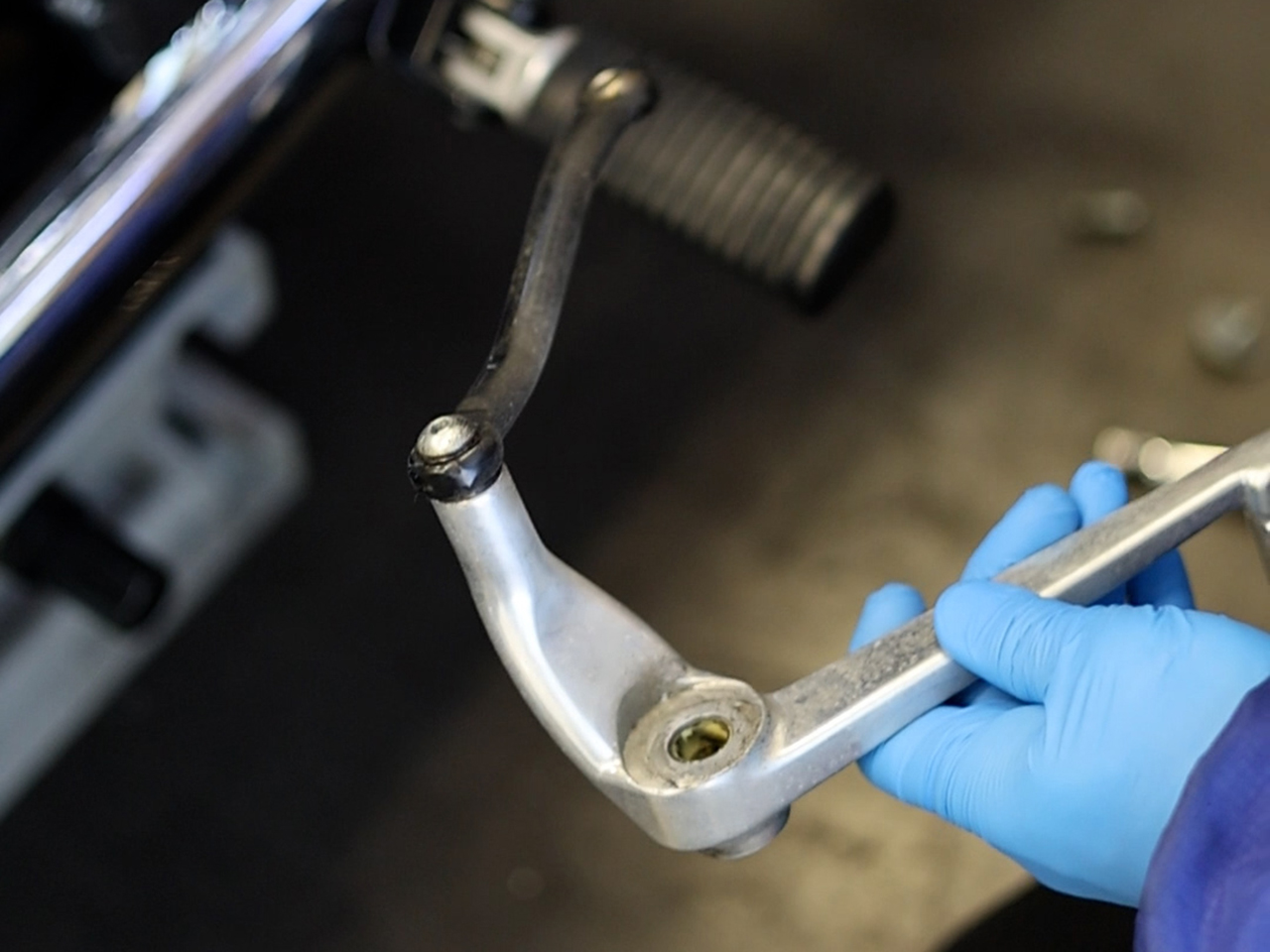 ブレーキアーム取り付け手順1