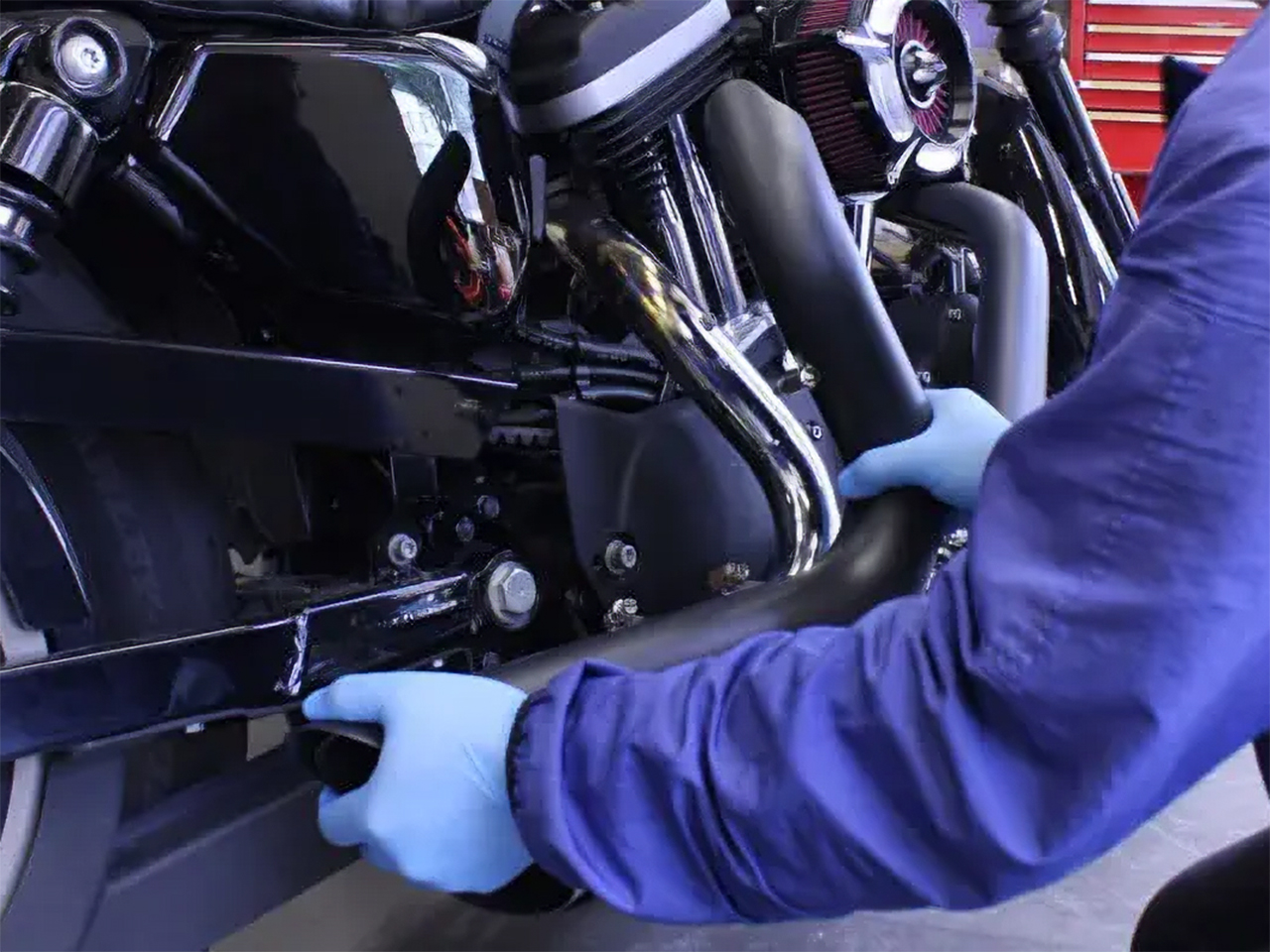 ヒートシールド取り外し