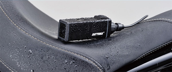 防塵、防水性能も充分なドライブレコーダーDDR-S100