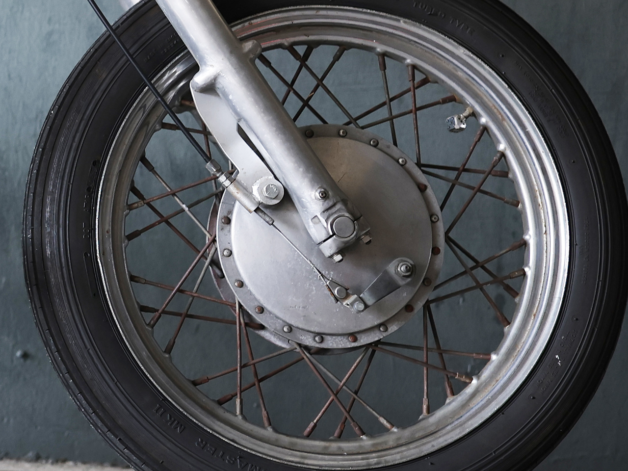 ドラム式ブレーキ