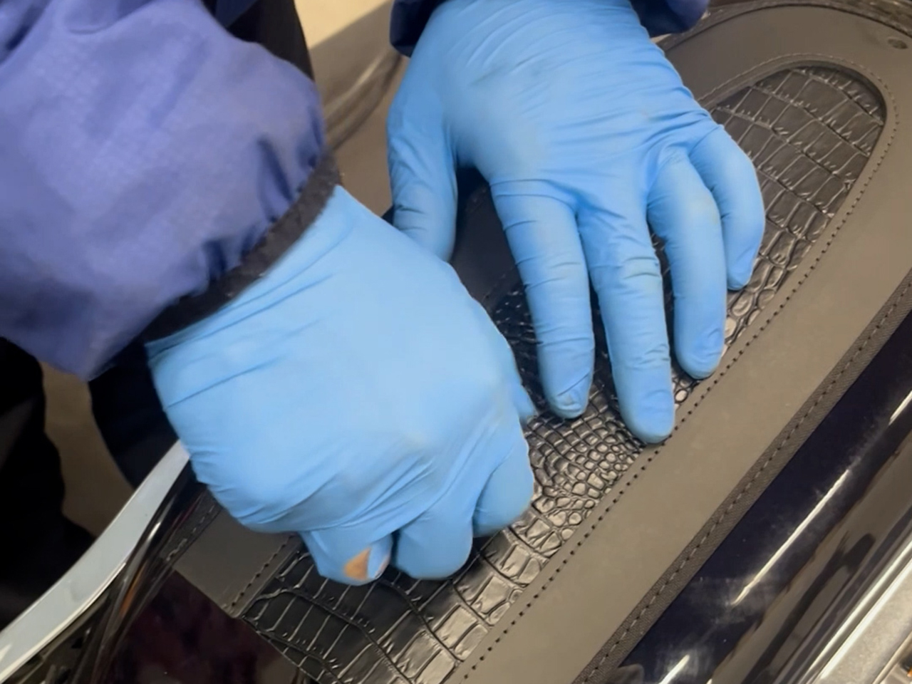 フェンダービブ取り付け3