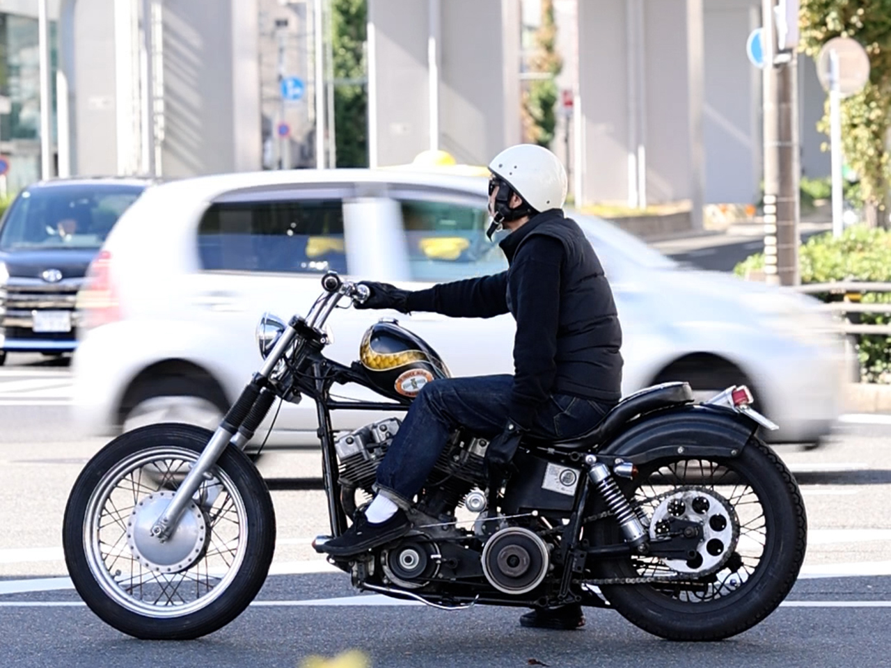 ハーレーに乗る