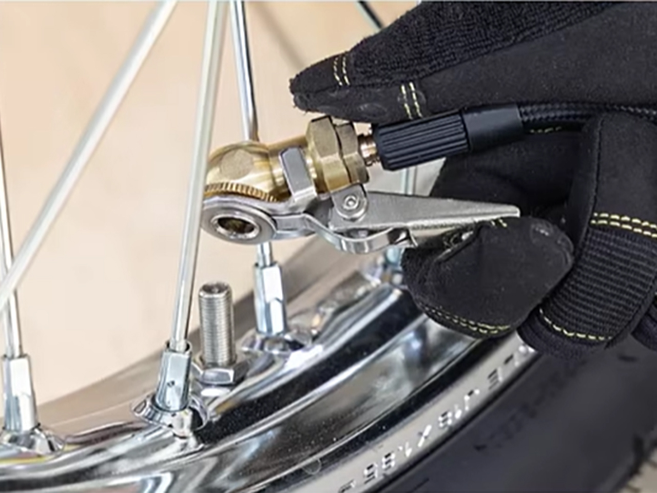 本体とエアホースの接続