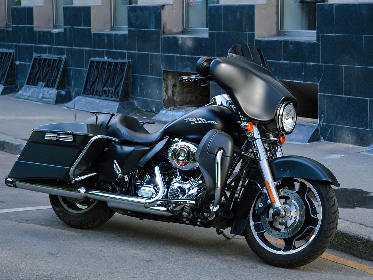 新品のハーレー