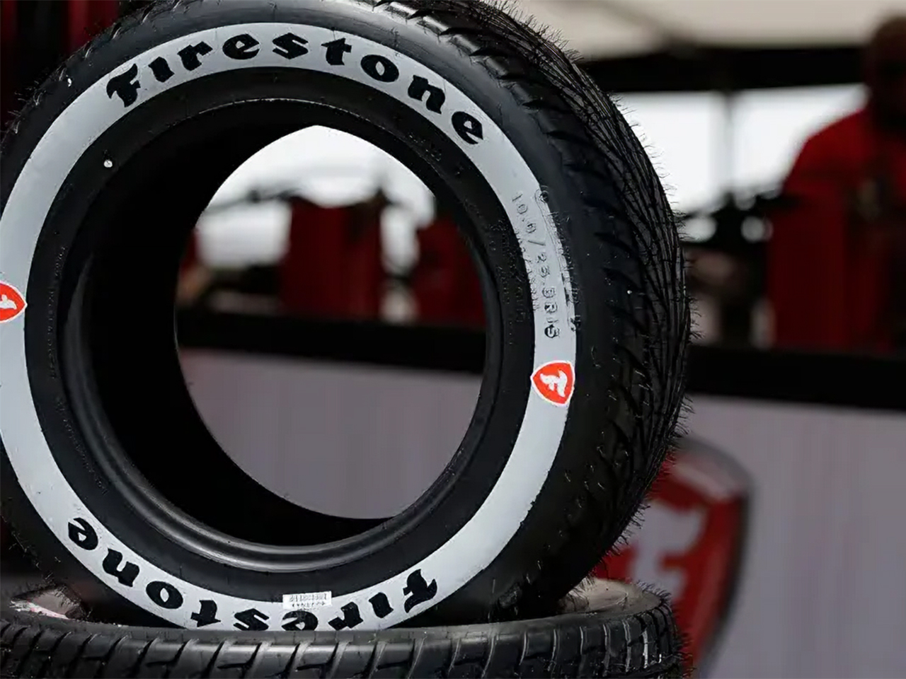 錆びたハーレーのタンク