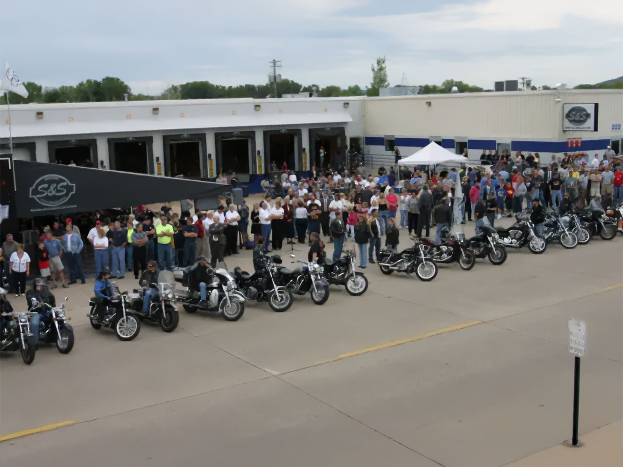 レースシーンのエスアンドエス