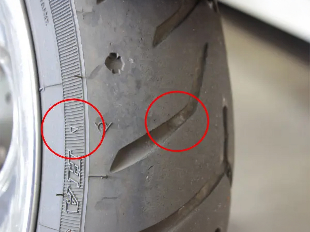 ハーレーのタイヤのスリップサイン2