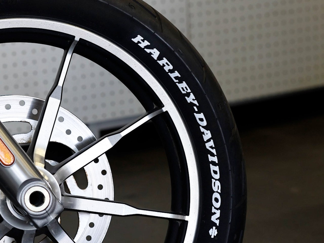 ハーレーのタイヤ