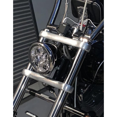 5-3/4インチ・デーメーカーLEDヘッドライト - Harley Davidson